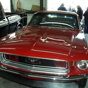 Meet your Posher, Collin